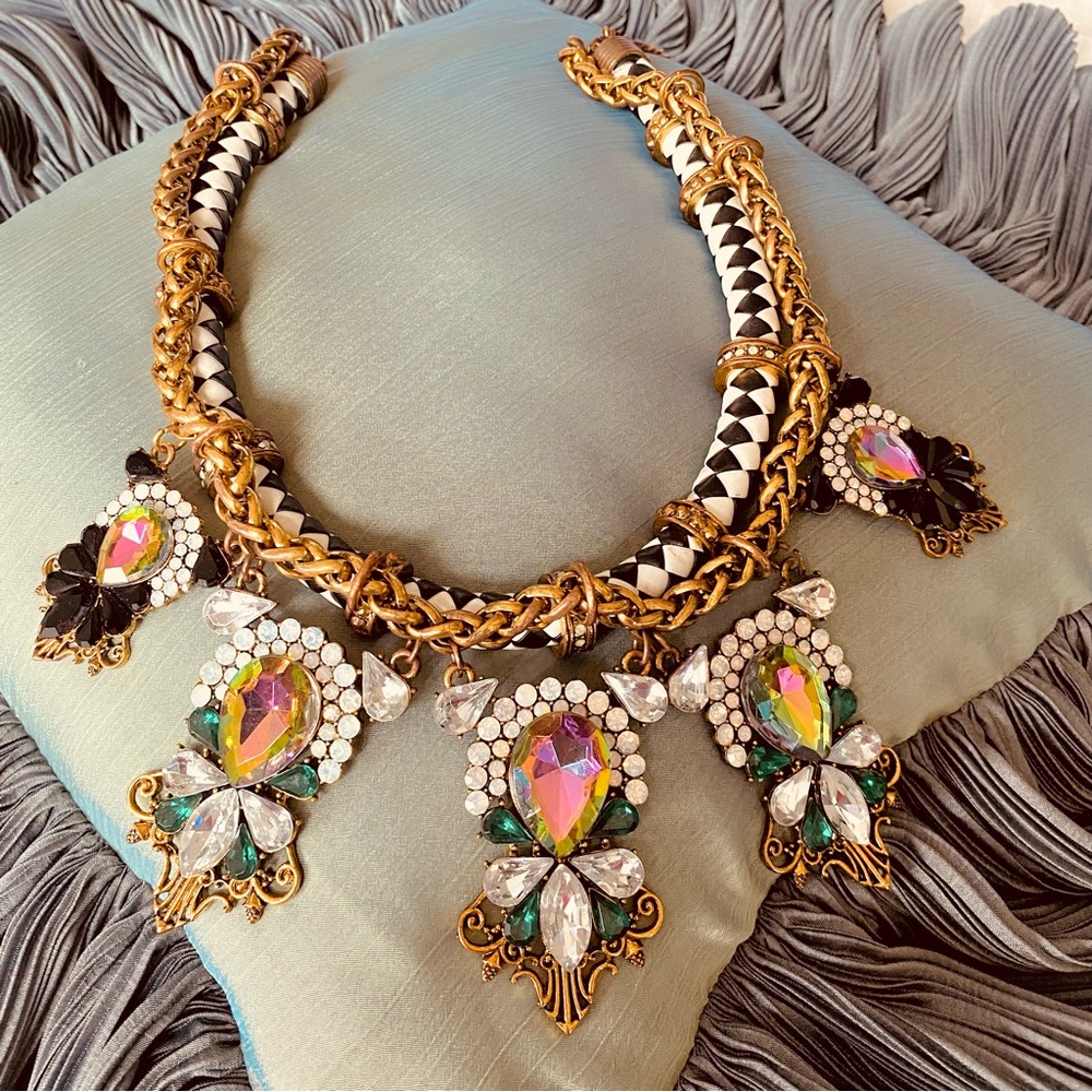 🌹HP🌹ASOS Rhinestone Statement Necklace - Picture 14 of 16